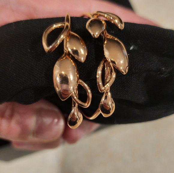 Mimco earrings - Picture 2 of 3
